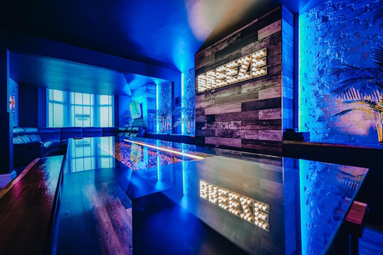 Breeze Blackpool Luxury Suites Exterior photo